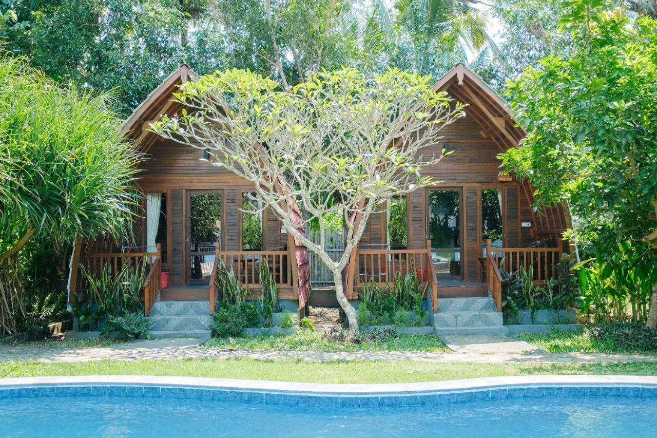 Adi Bungalow Nusa Penida Redpartner Toyapakeh Экстерьер фото